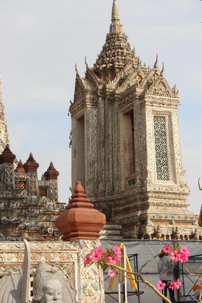 Wat Arun Bangkok, Thailand - Photo Charlotte Mesman