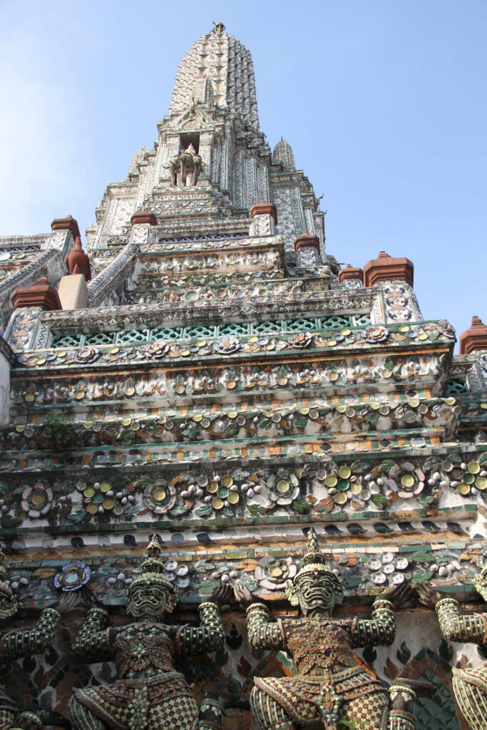 Wat Arun Bangkok, Thailand - Photo Charlotte Mesman