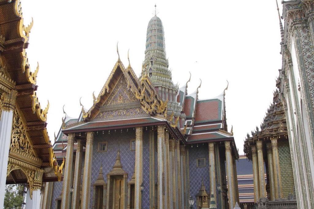 Wat Phra Kaew, Bangkok Thailand - Photo Charlotte Mesman