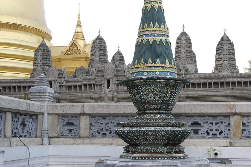 Wat Phra Kaew, Bangkok Thailand - Photo Charlotte Mesman